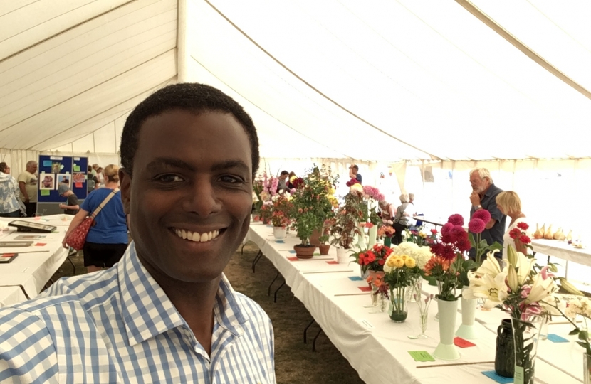 Darren Henry Shrewton Flower Show