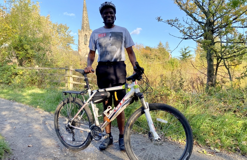 Darren Henry MP Candidate Broxtowewith Bike