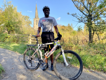 Darren Henry MP Candidate Broxtowewith Bike