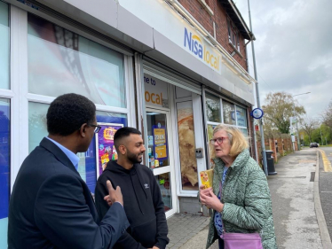 Darren MP in discussion with Lydia Ball and Zeeshan