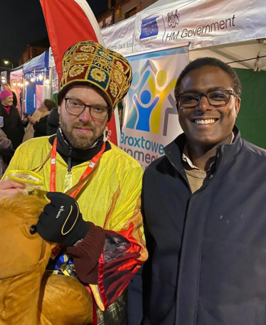 Darren Henry MP at the Stapleford Christmas Light Switch On